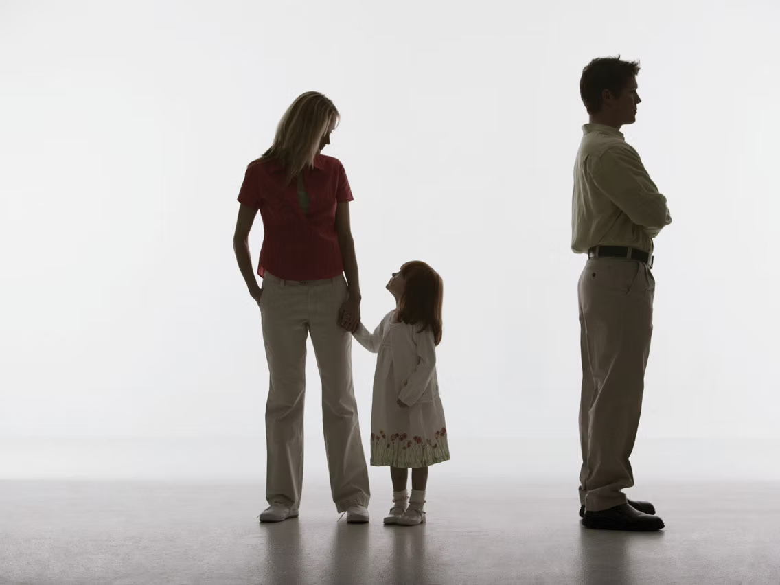 ¿Qué gastos son gananciales después del divorcio?